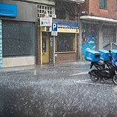 Las tormentas anegan calles de Zamora y causan estragos en Soria