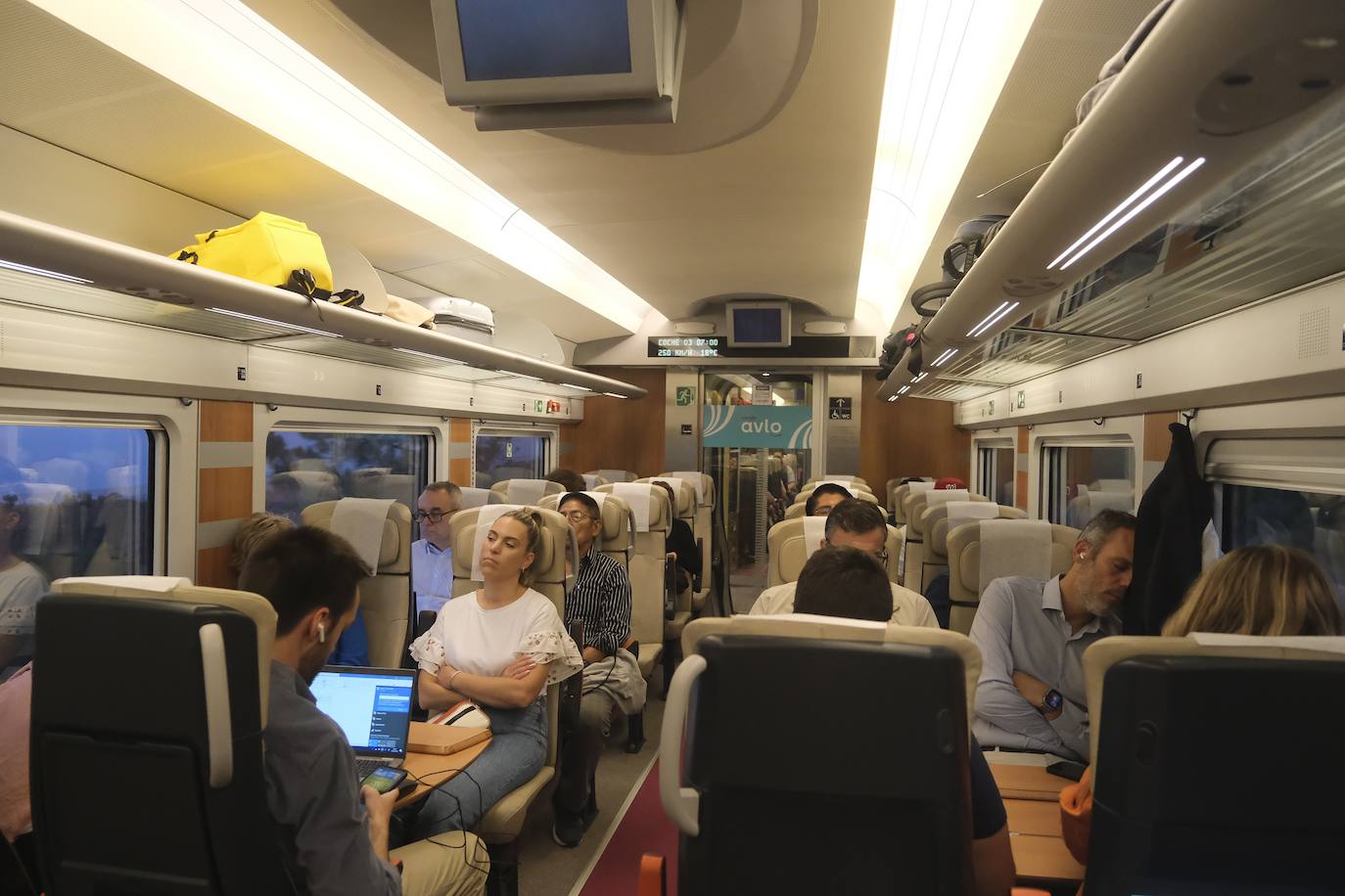 El viaje inaugural de Avlo desde Córdoba, en imágenes