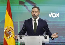 Abascal insiste en su «mano tendida» al PP para ser la alternativa al Gobierno de Sánchez