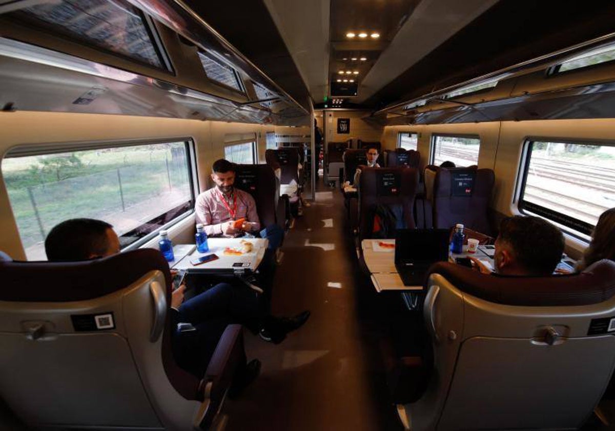Imagen del interior de un tren de Iryo