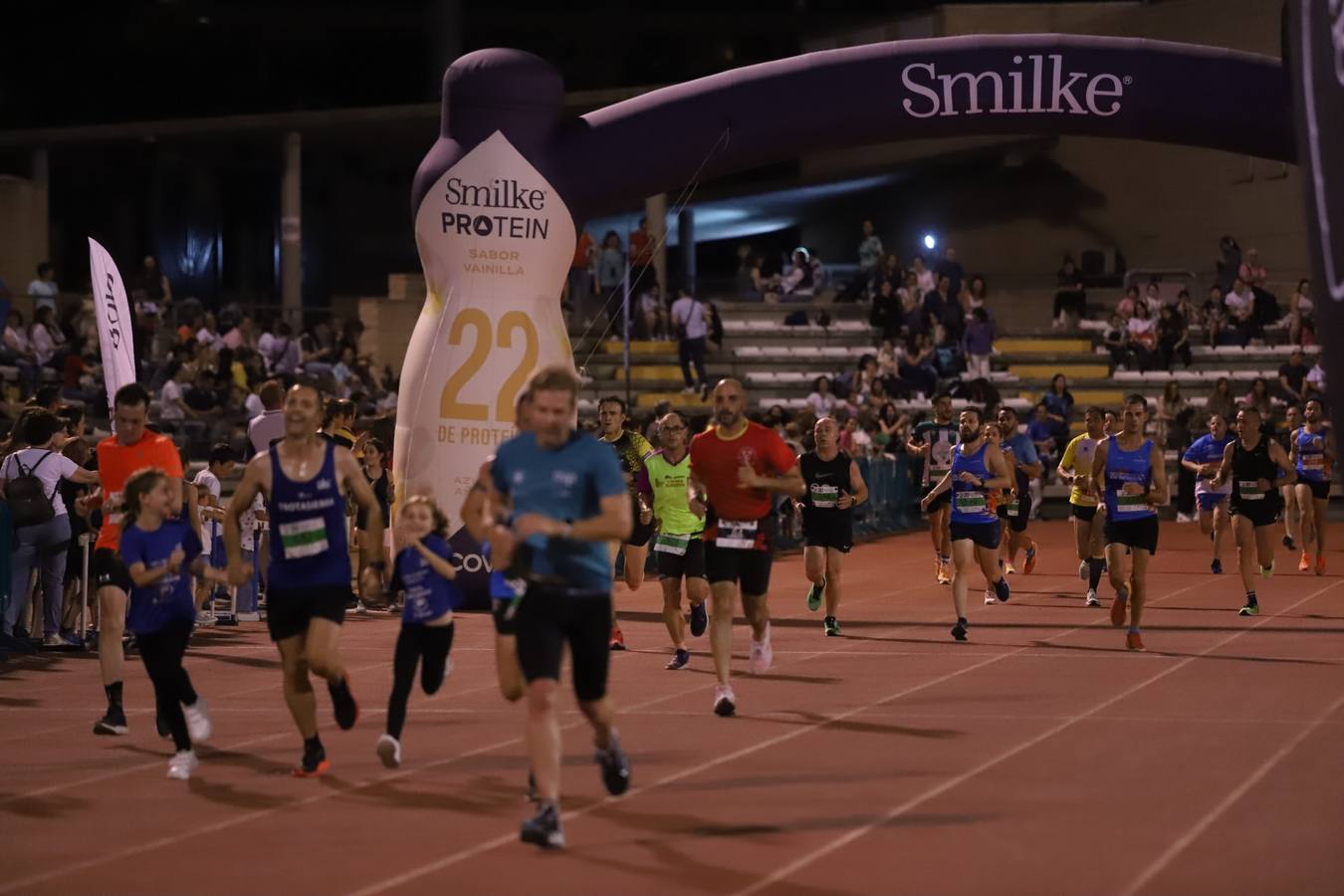 Las mejores imágenes y resultados de la Nocturna Trotacalles de Córdoba 2023