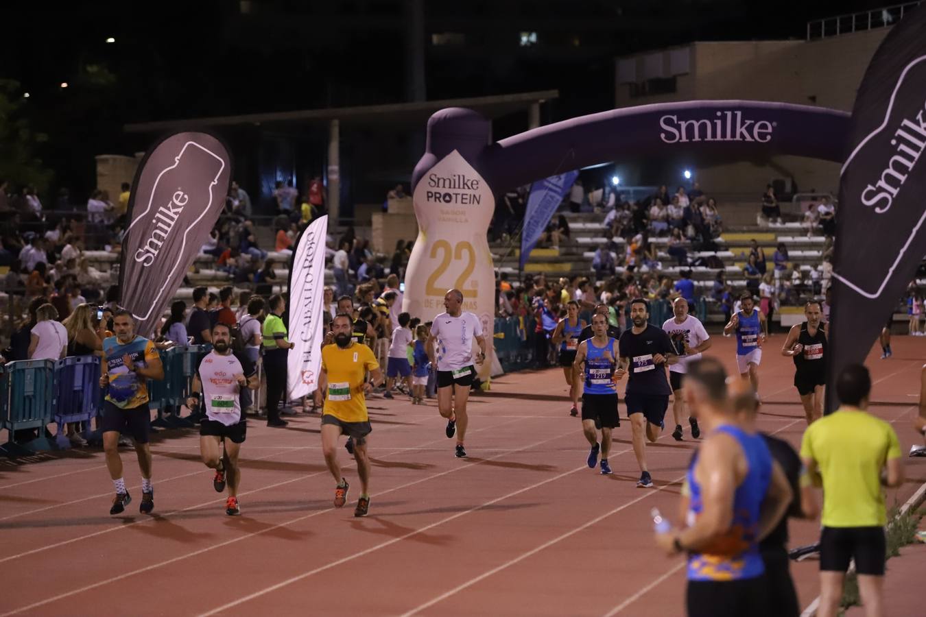 Las mejores imágenes y resultados de la Nocturna Trotacalles de Córdoba 2023