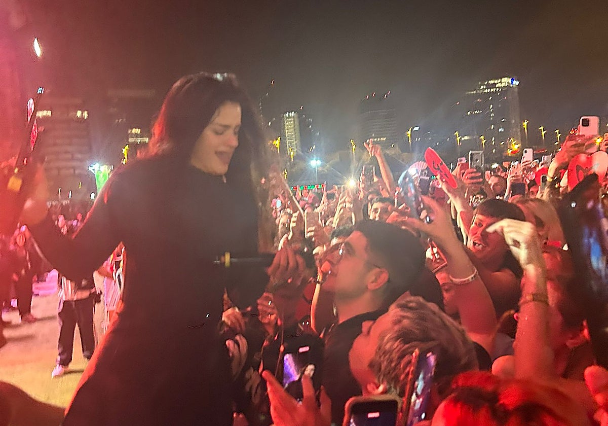 Rosalía, desde la primera fila de su concierto en el sábado