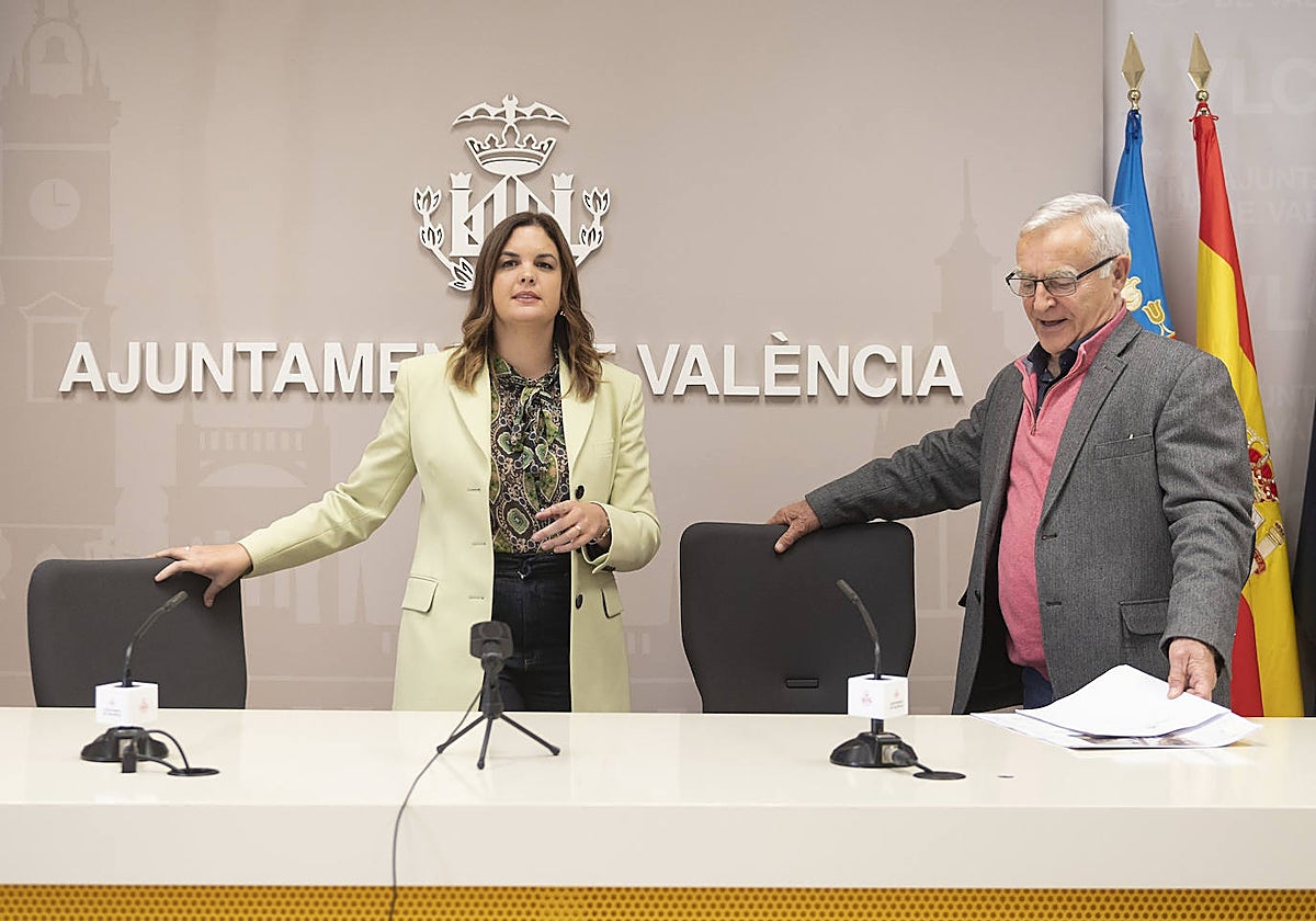 Imagen de Sandra Gómez (PSPV) y Joan Ribó (Compromís), vicealcaldesa y alcalde de Valencia en funciones