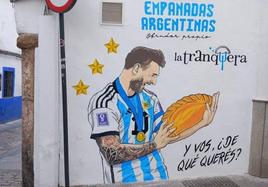 Urbanismo abre expediente sancionador por el grafiti de Messi en el casco antiguo de Córdoba y obliga a borrarlo