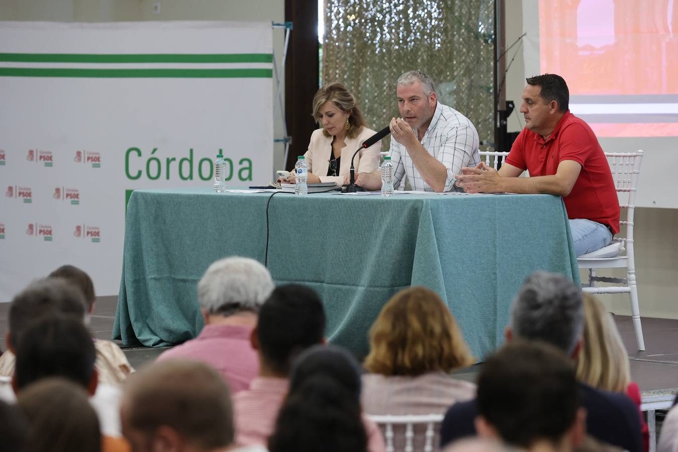 Fotos: El ambiente en el PSOE de Córdoba para aprobar las listas al 23J