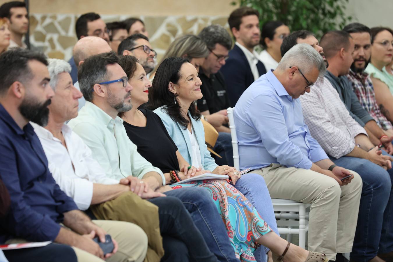 Fotos: El ambiente en el PSOE de Córdoba para aprobar las listas al 23J