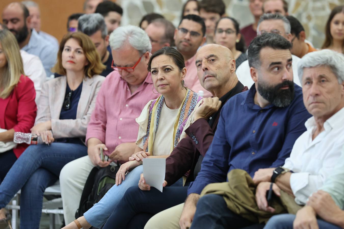 Fotos: El ambiente en el PSOE de Córdoba para aprobar las listas al 23J
