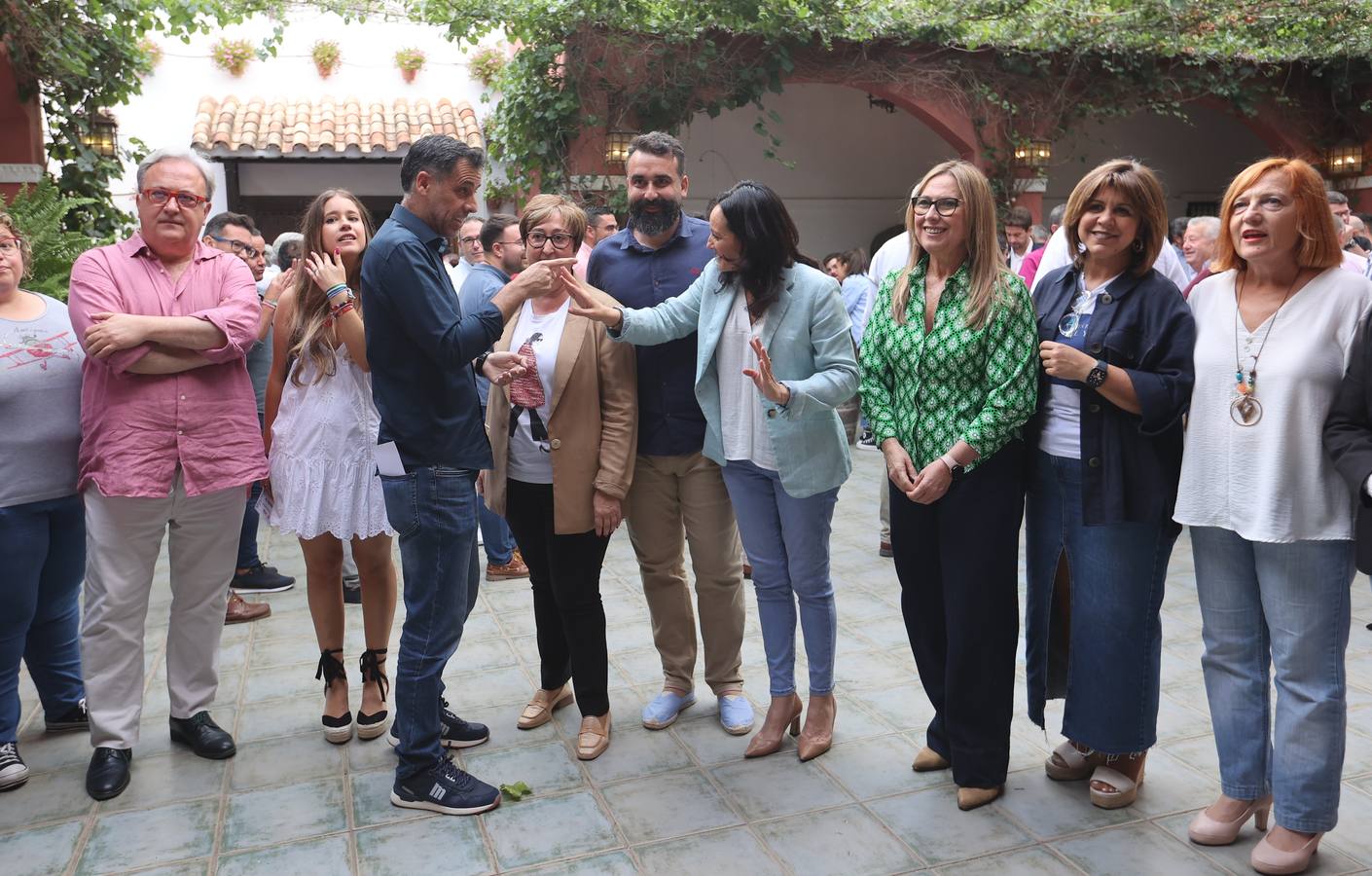 Fotos: El ambiente en el PSOE de Córdoba para aprobar las listas al 23J