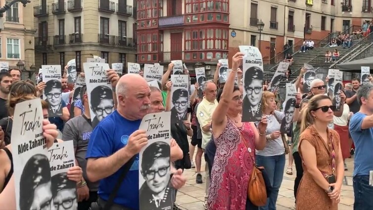 Sortu organiza en pleno centro de Bilbao un homenaje a Txabi Etxebarrieta, primer asesino de ETA