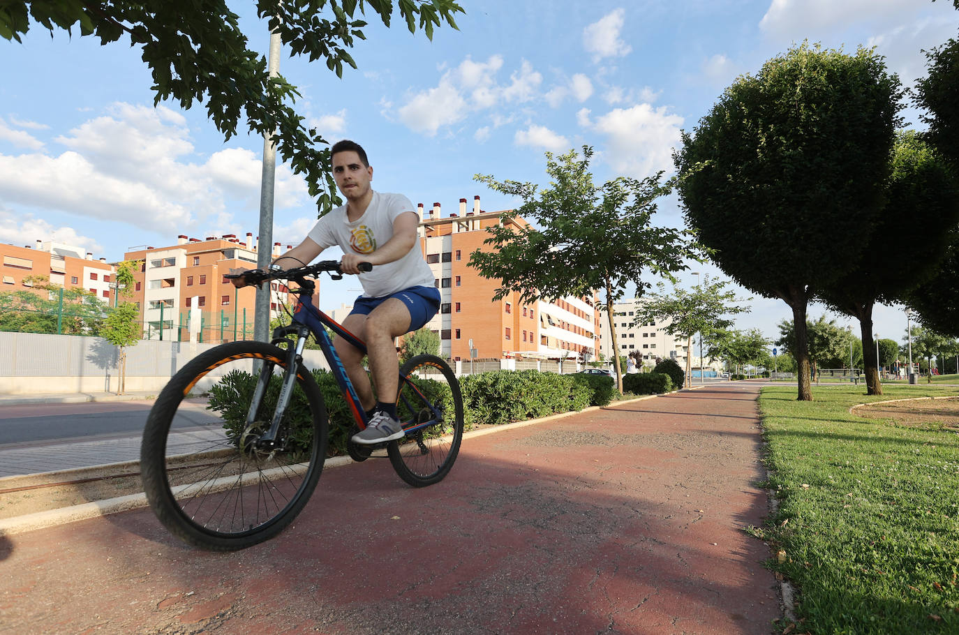 El barrio de Nuevo Poniente en Córdoba, en imágenes