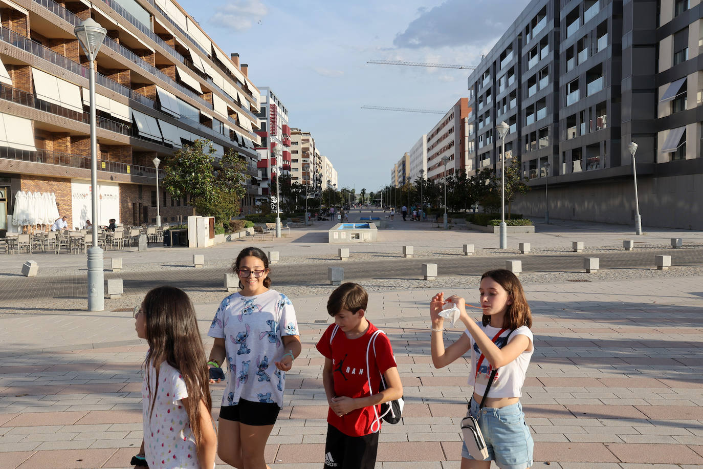 El barrio de Nuevo Poniente en Córdoba, en imágenes
