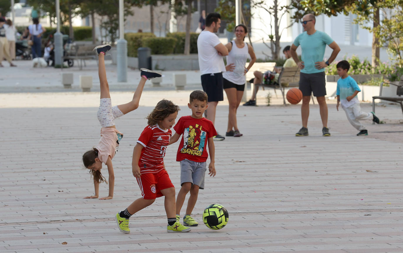 El barrio de Nuevo Poniente en Córdoba, en imágenes