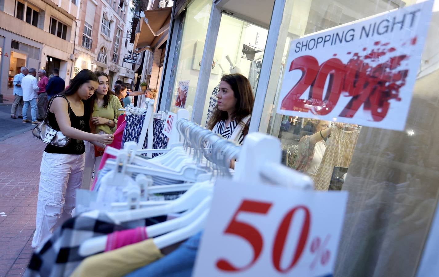 Fotos: La animada X &#039;Shopping Night&#039; de Córdoba