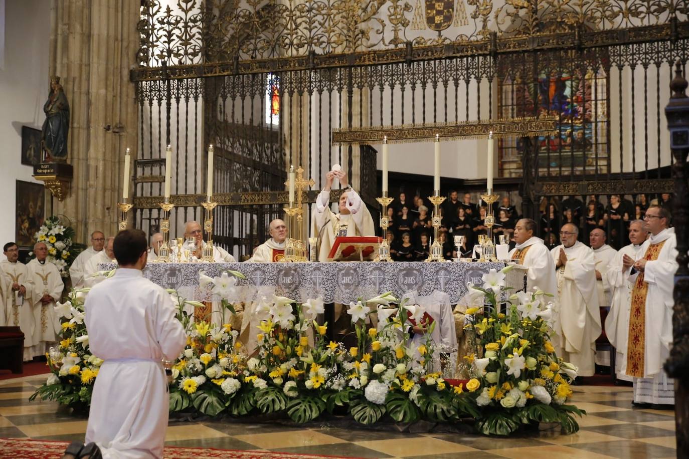 La ordenación y toma de posesión de Antonio Prieto como obispo de Alcalá de Henares, en imágenes