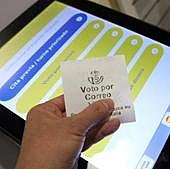 El laberinto al que se enfrentan para votar los que se vayan de vacaciones