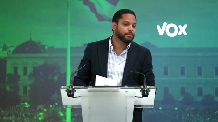Vox llama al PP a pactar en los 135 ayuntamientos en los que necesita sus votos