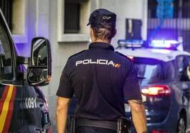 Detenido un hombre por herir con un cuchillo a un policía en Pontevedra