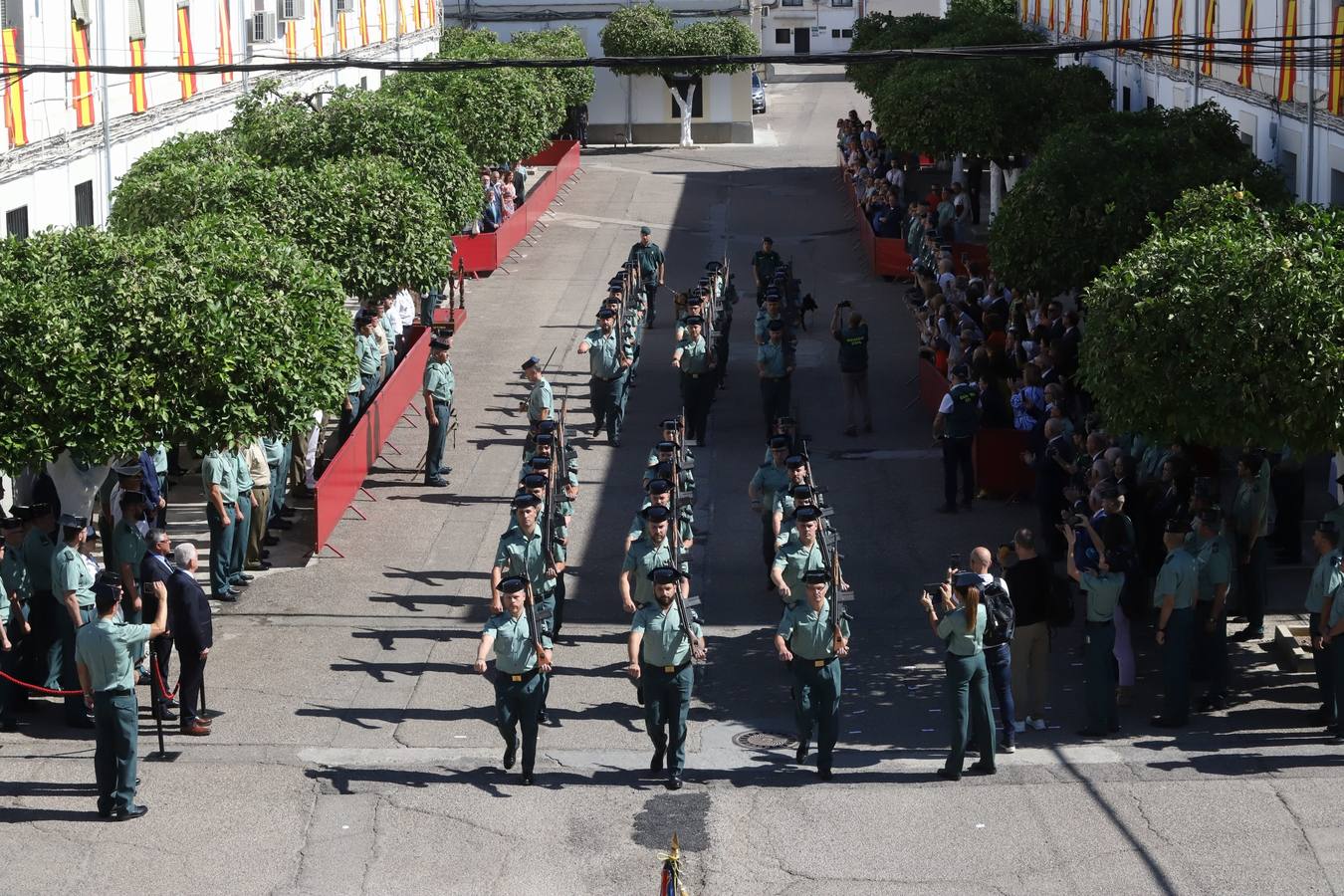 Fotos: Toma de posesión del coronel Ramón Clemente como jefe de la Guardia Civil en Córdoba