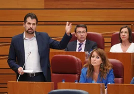 Tudanca ve a PP y Vox «antidemócratas» por aplazar el Debate sobre la Comunidad en Castilla y León