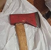 Detenido un joven por agredir con un hacha a su tío en la casa en la que conviven en Santa Cruz de Tenerife