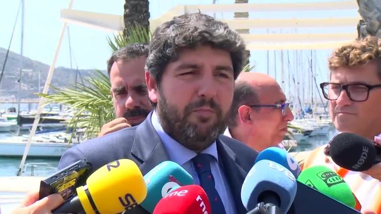 López Miras: "En todas las declaraciones de VOX piden medidas y políticas, no cargos"