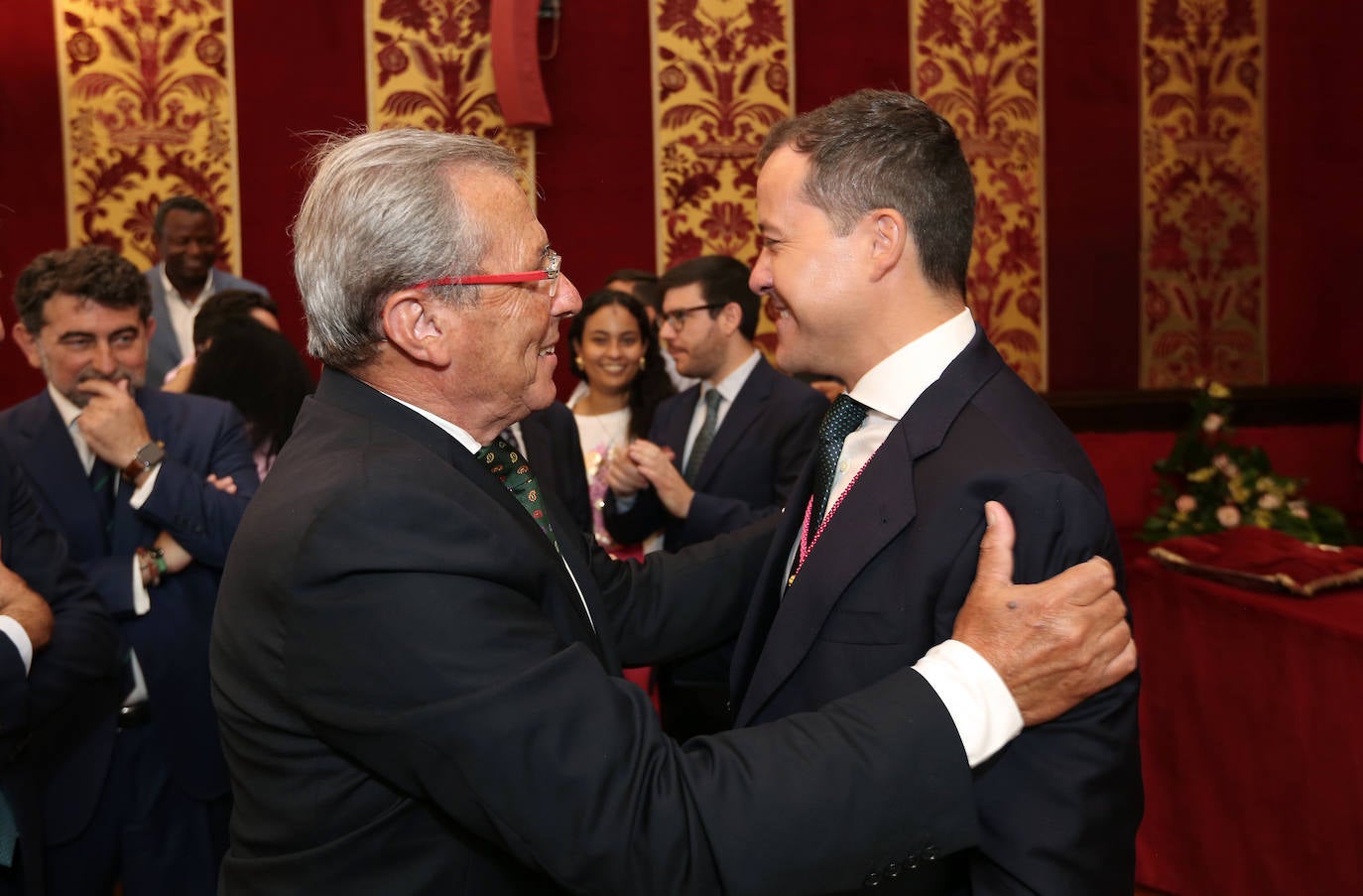 La toma de posesión de Carlos Velázquez como alcalde de Toledo, en imágenes