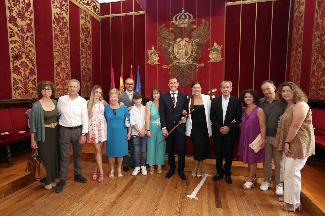 La toma de posesión de Carlos Velázquez como alcalde de Toledo, en imágenes