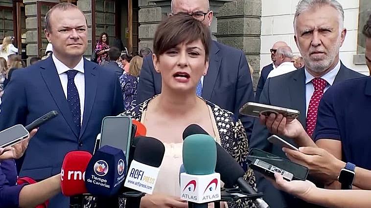 Isabel Rodríguez llama a las mujeres a censurar los "pactos de la vergüenza" del PP con Vox
