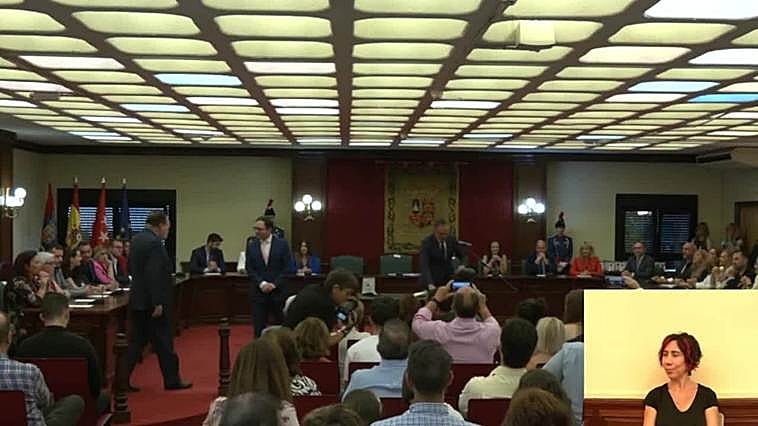 Manuel Bautista (PP) se convierte en nuevo alcalde de Móstoles