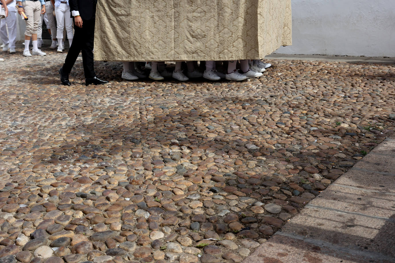 Las procesiones del Corpus del Císter y el Sagrado Corazón de Jesús en Córdoba, en imágenes