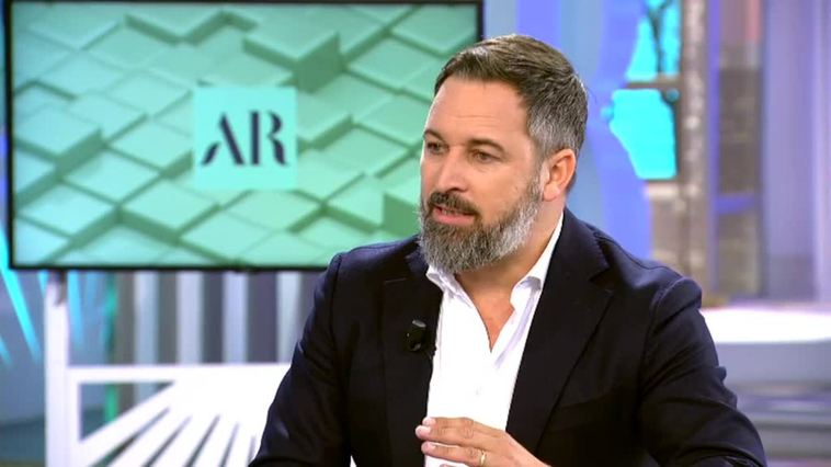 Santiago Abascal: "El género es un concepto ideológico que nosotros no compartimos"