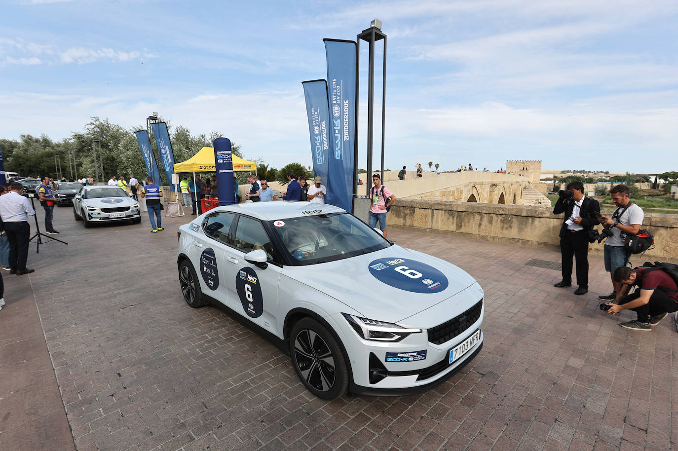 Fotos: La FIA celebra un EcoRally por las calles de Córdoba,