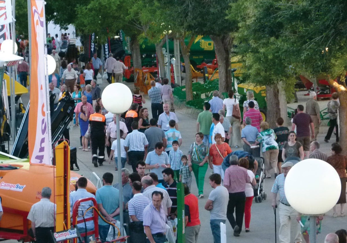 En la imagen de archivo, asistentes a la Feria Nacional del Campo