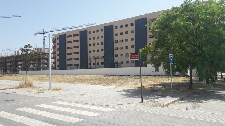 A subasta suelos residenciales en Huerta de Santa Isabel de Córdoba