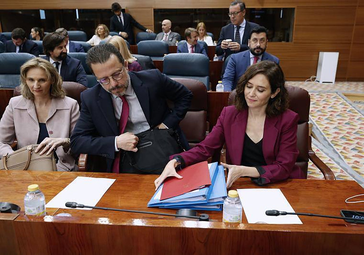 Ayuso, presidenta de la Comunidad de Madrid con la mayoría absoluta del ...