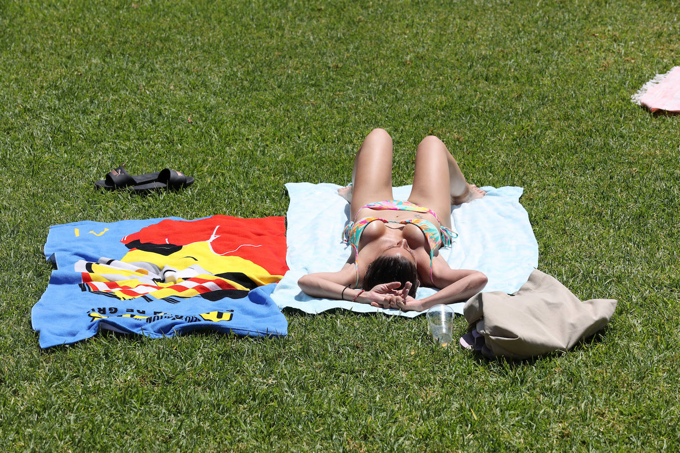 Fotos: El sofocante calor en Córdoba en el primer fin de semana de verano