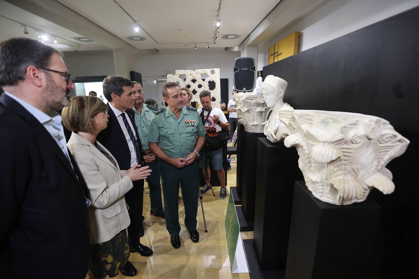 Fotos: Las decenas de piezas arqueológicas intervenidas por la Guardia Civil en Córdoba