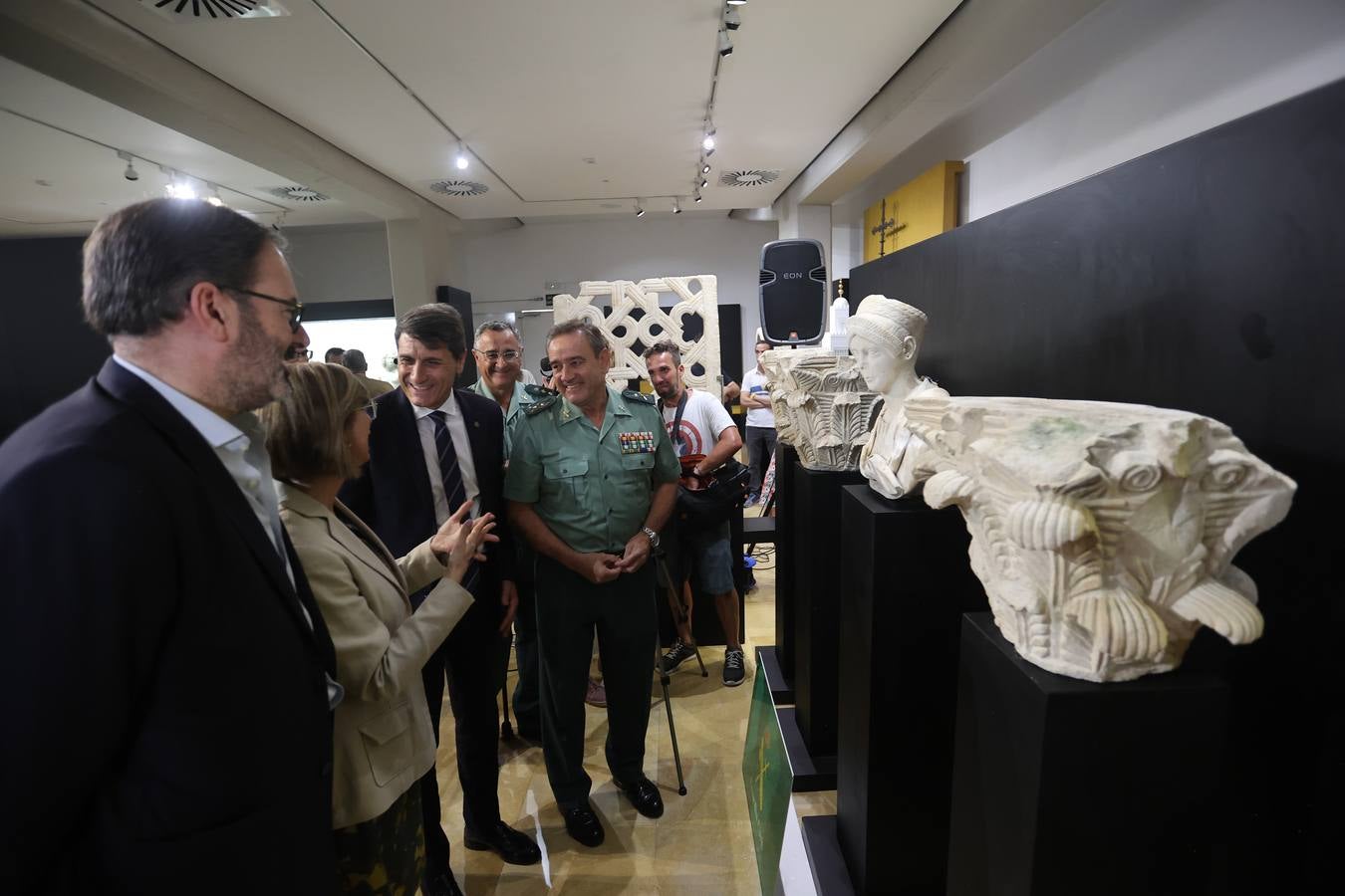 Fotos: Las decenas de piezas arqueológicas intervenidas por la Guardia Civil en Córdoba