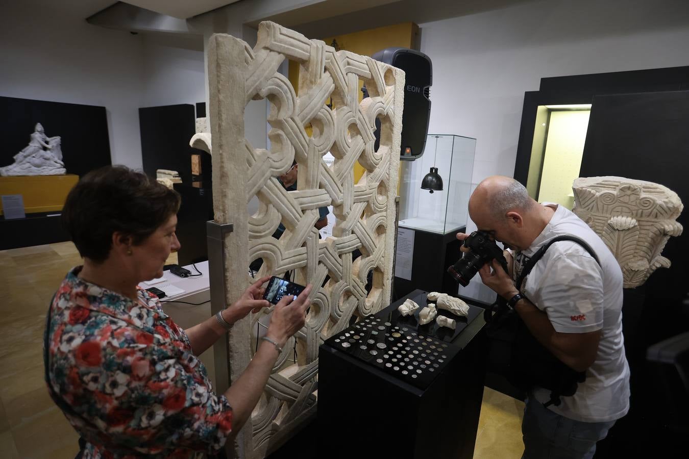 Fotos: Las decenas de piezas arqueológicas intervenidas por la Guardia Civil en Córdoba