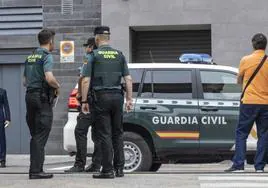 Detienen a once jóvenes en Castellón por robar y agredir a sus víctimas y difundirlo en redes sociales