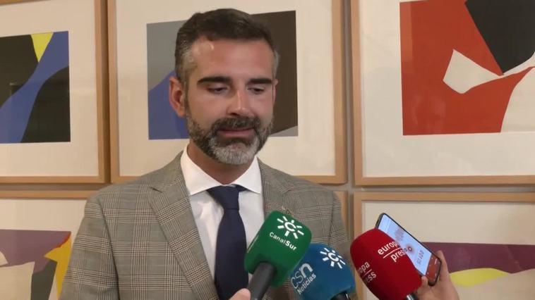 La Junta de Andalucía apoya el compromiso del sector cementero por la descarbonización