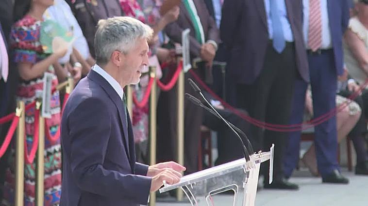 Marlaska: "Demasiadas veces se ha confundido testosterona con valor"