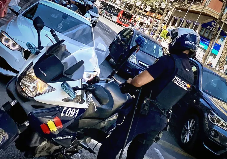 Imagen de archivo de un agente de la Policía Nacional