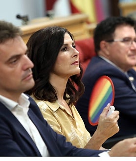 Imagen secundaria 2 - PP y Vox lanzan un mensaje de confianza en el nuevo gobierno del Ayuntamiento de Toledo