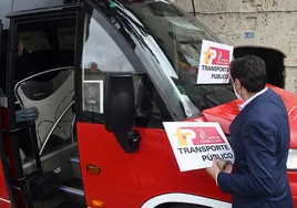 Castilla y León mantiene hasta diciembre la bonificación del 50% a usuarios recurrentes del transporte por carretera