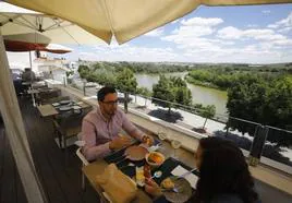 Soletes Repsol en Córdoba: esta es la lista completa de establecimientos donde comer «de vicio» a buen precio
