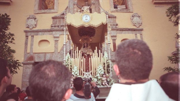 La Virgen del Carmen, en 2000, cuando se recuperó su procesión