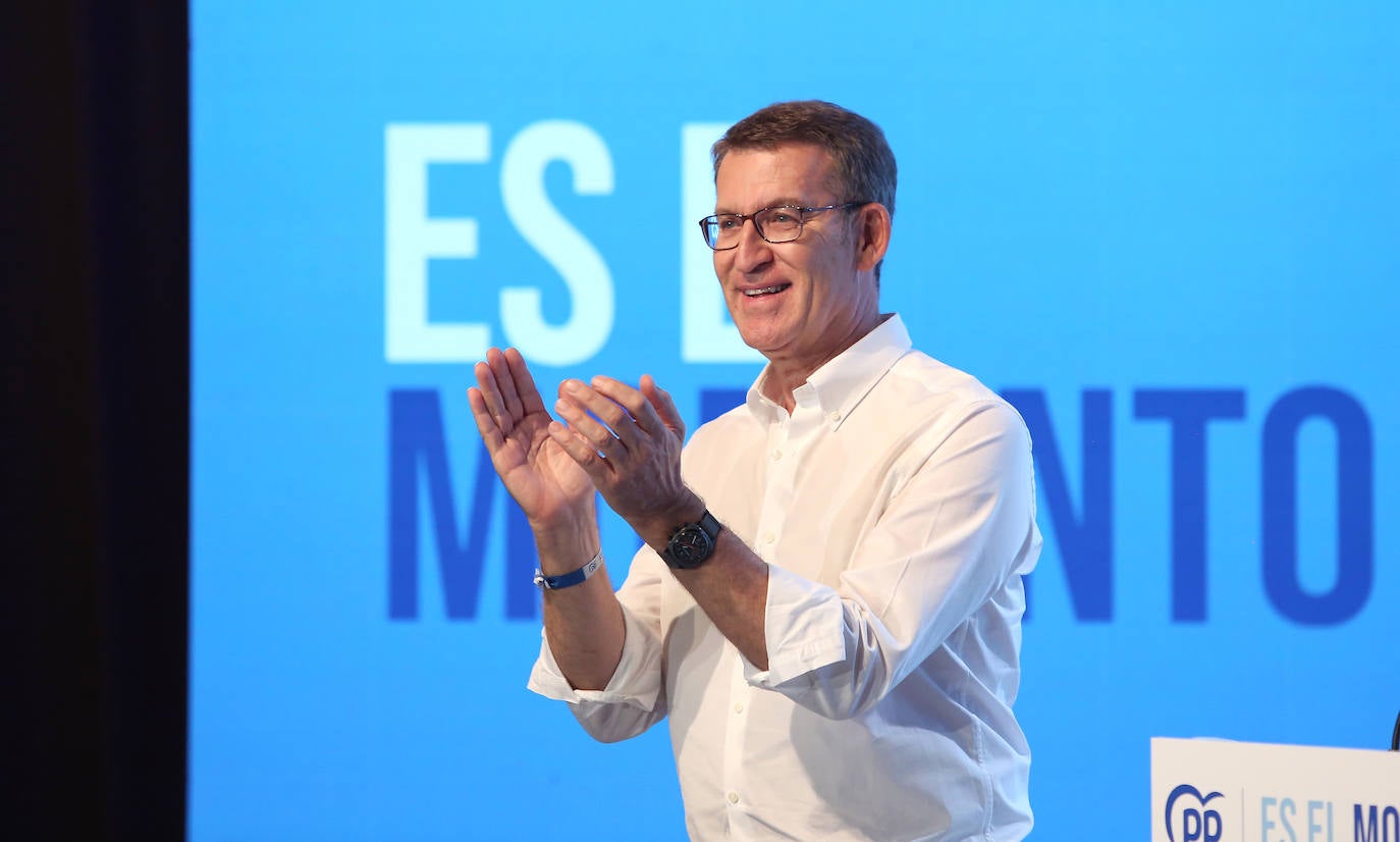 En imágenes: Feijóo, con &#039;los alcaldes del cambio&#039;, en Toledo