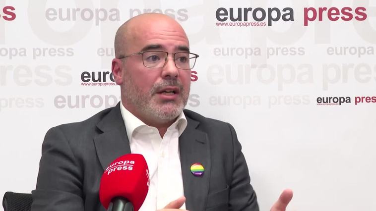 Martín cree que, con Lobato, el PSOE "ha sembrado una semilla de máxima calidad"
